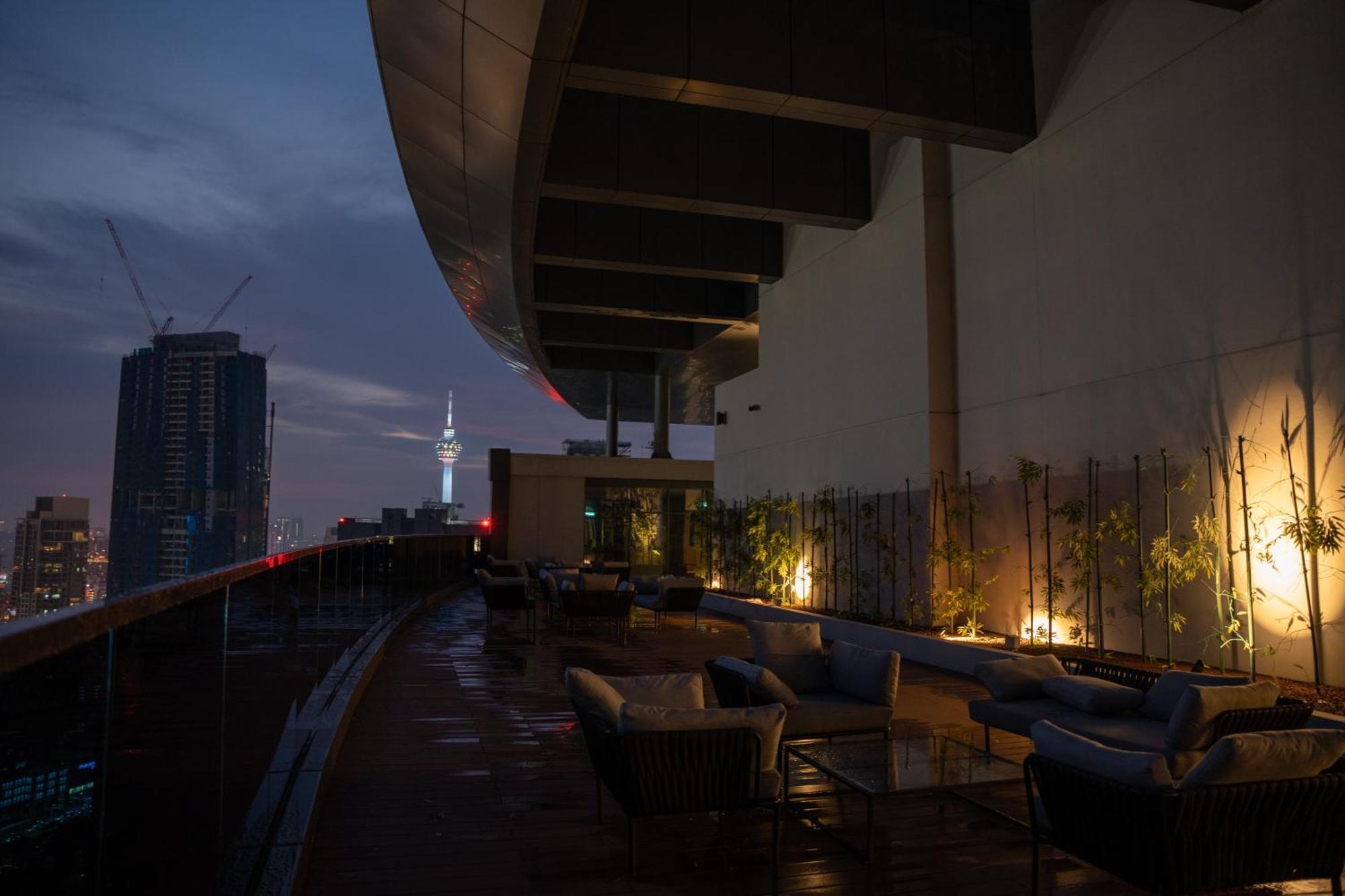 קואלה לומפור Eaton Residences Klcc By Plush מראה חיצוני תמונה
